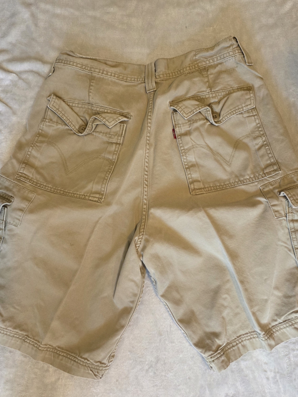 Levi's Men's Tan Cargo Shorts